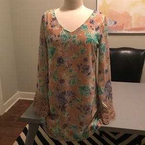 Floral Fling Dress 👗WORN ONCE, LIKE BRAND NEW